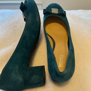 MICHAEL KORS Kiera Ballet Mid Pumps SZ 8.5M